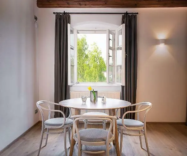 Chornitzeruv Dum 3* Telč